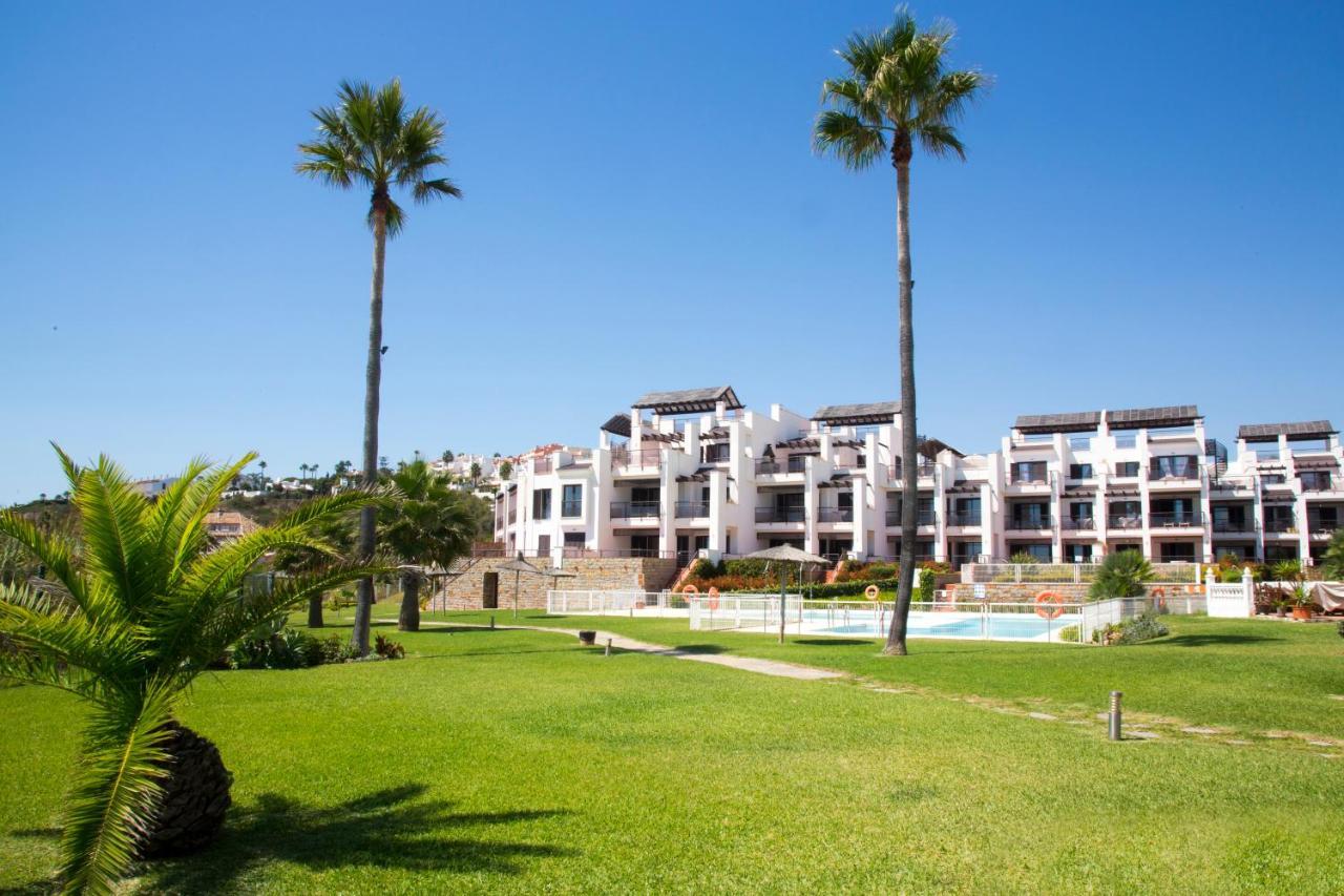 Luxury Casares Del Mar D Bj2 Apartment Ngoại thất bức ảnh